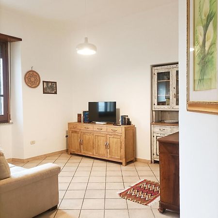 Bright Port View Apartment- Free Parking كالياري المظهر الخارجي الصورة
