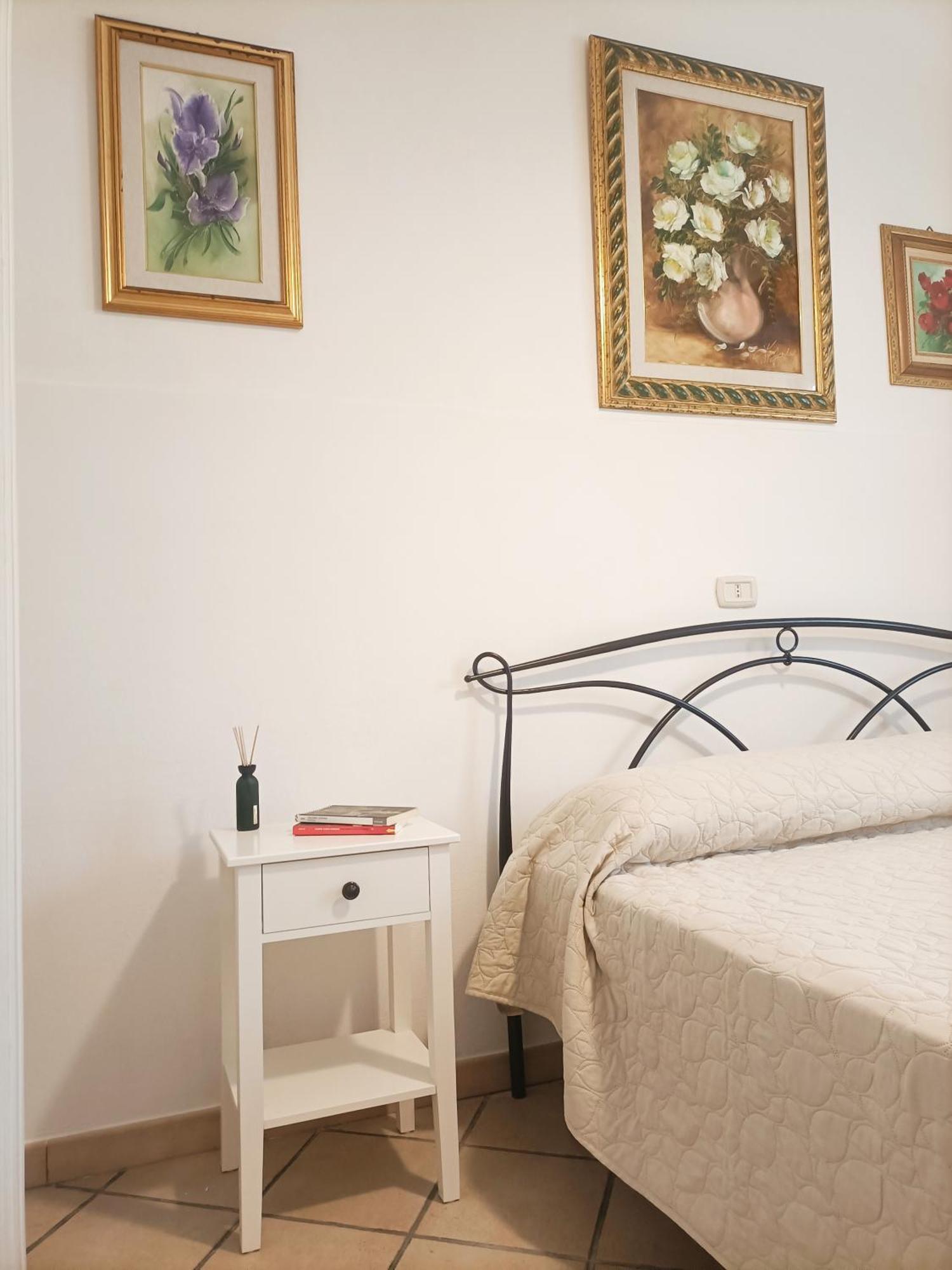 Bright Port View Apartment- Free Parking كالياري المظهر الخارجي الصورة