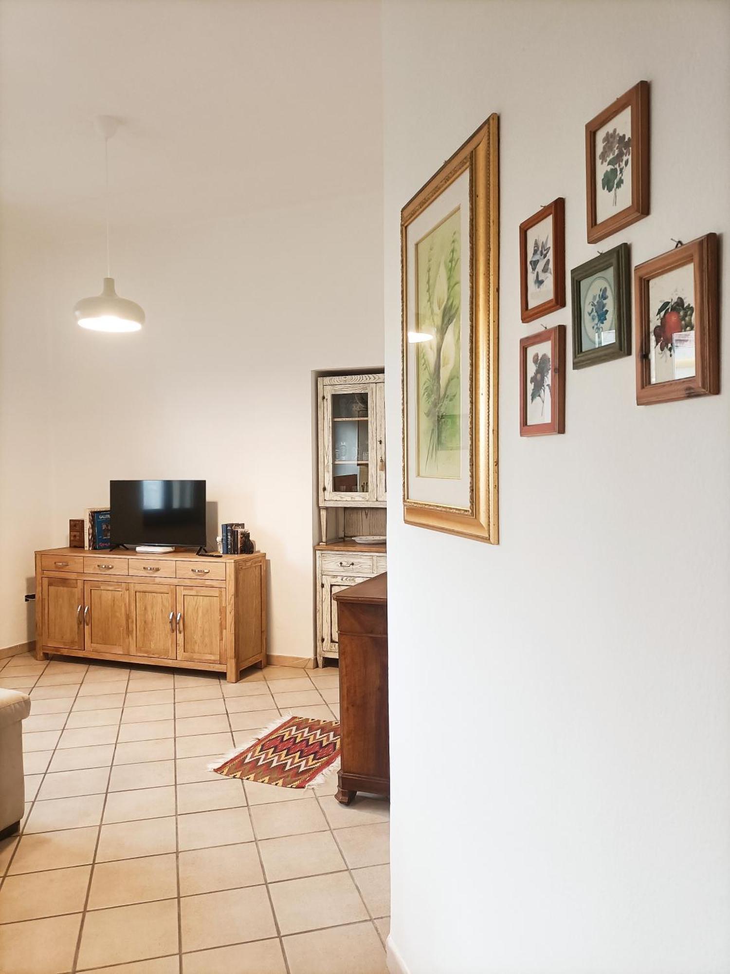Bright Port View Apartment- Free Parking كالياري المظهر الخارجي الصورة