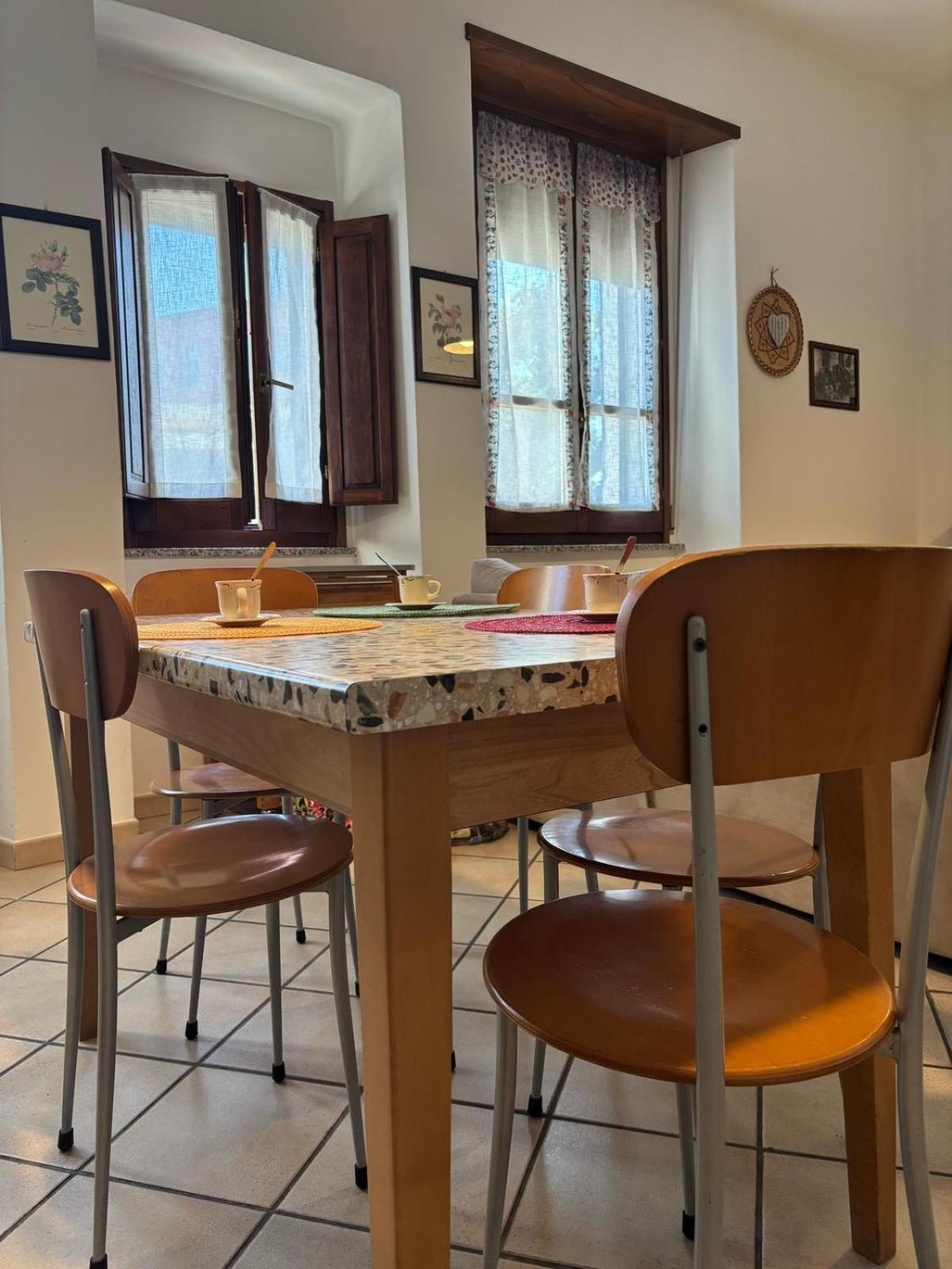 Bright Port View Apartment- Free Parking كالياري المظهر الخارجي الصورة